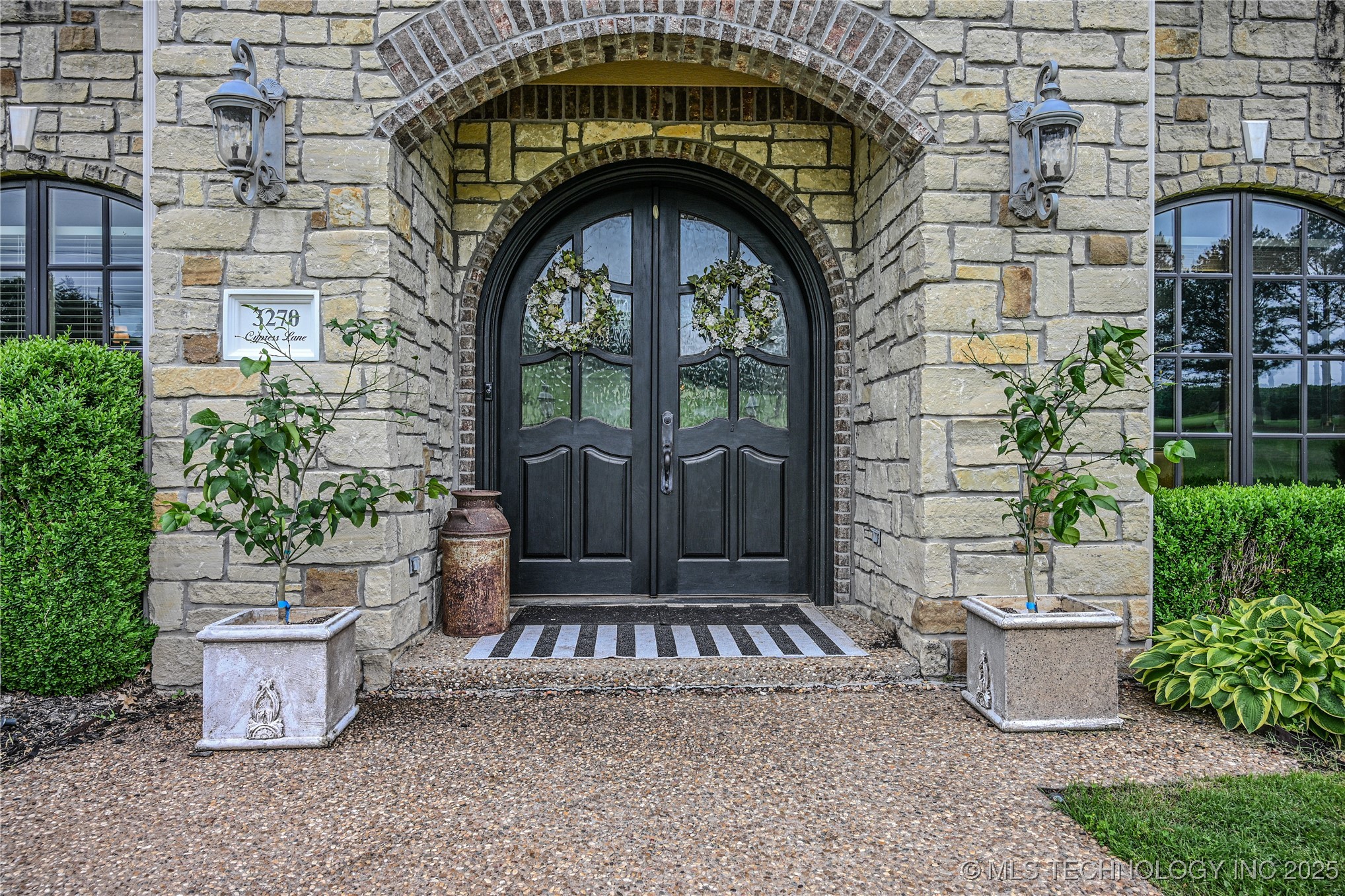 3270 Cypress Lane Property Photo 5