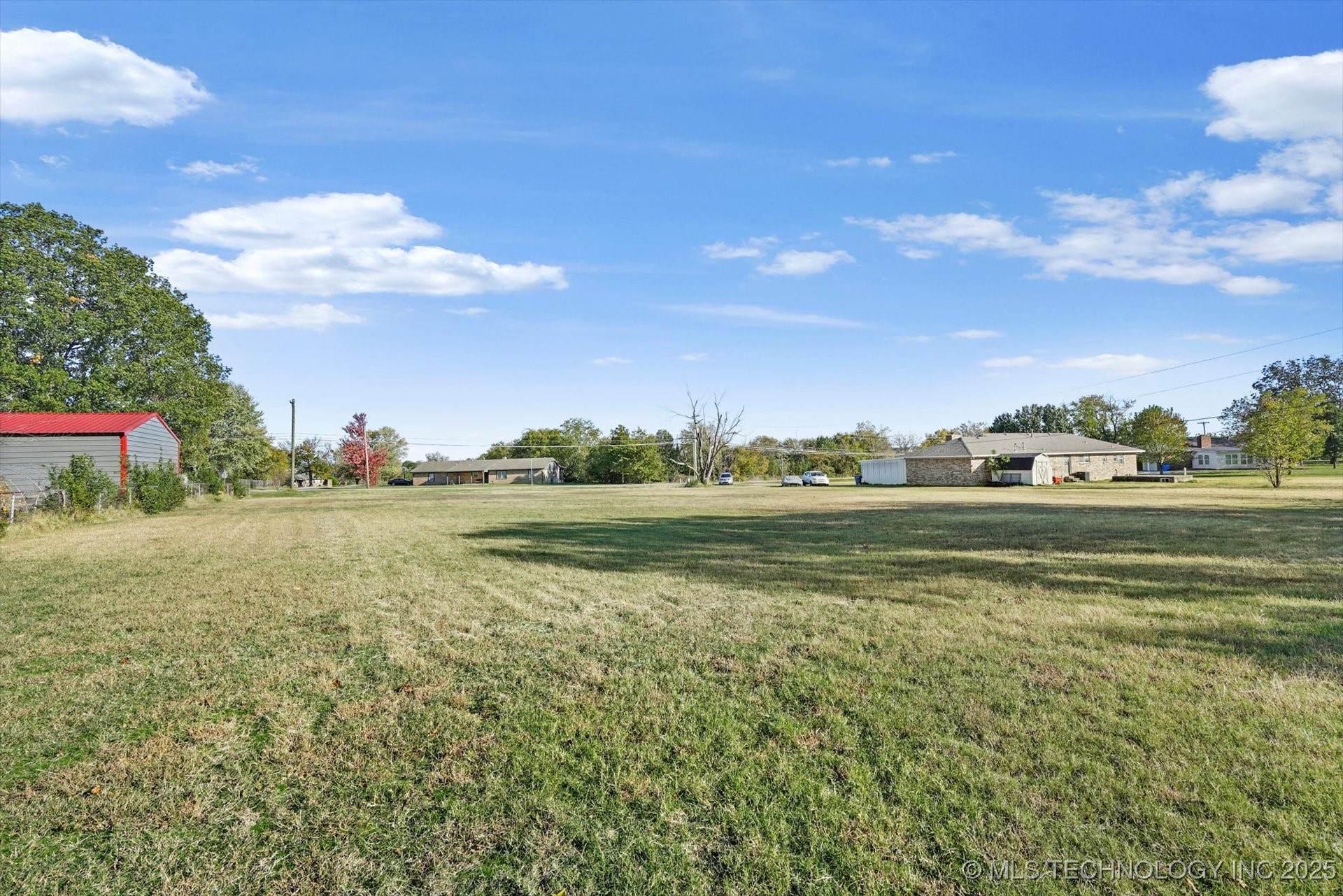 N Choctaw Road Property Photo 3