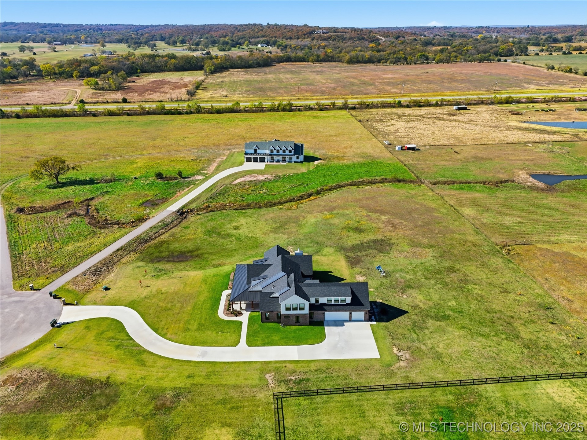 5393 W 184th Street S Property Photo 4