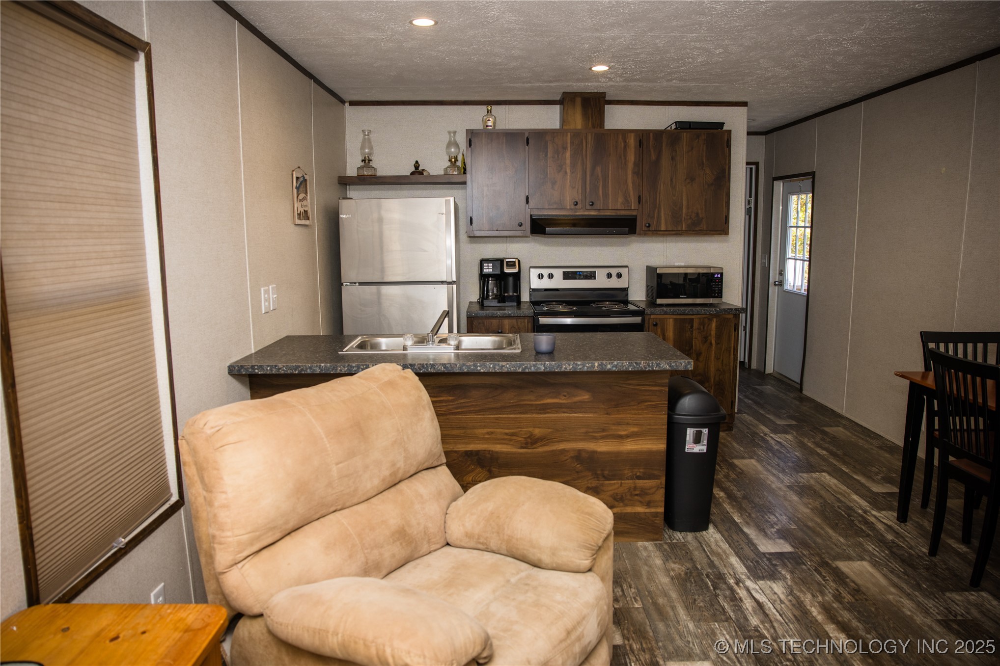 9901 S 4683 Road Property Photo 6