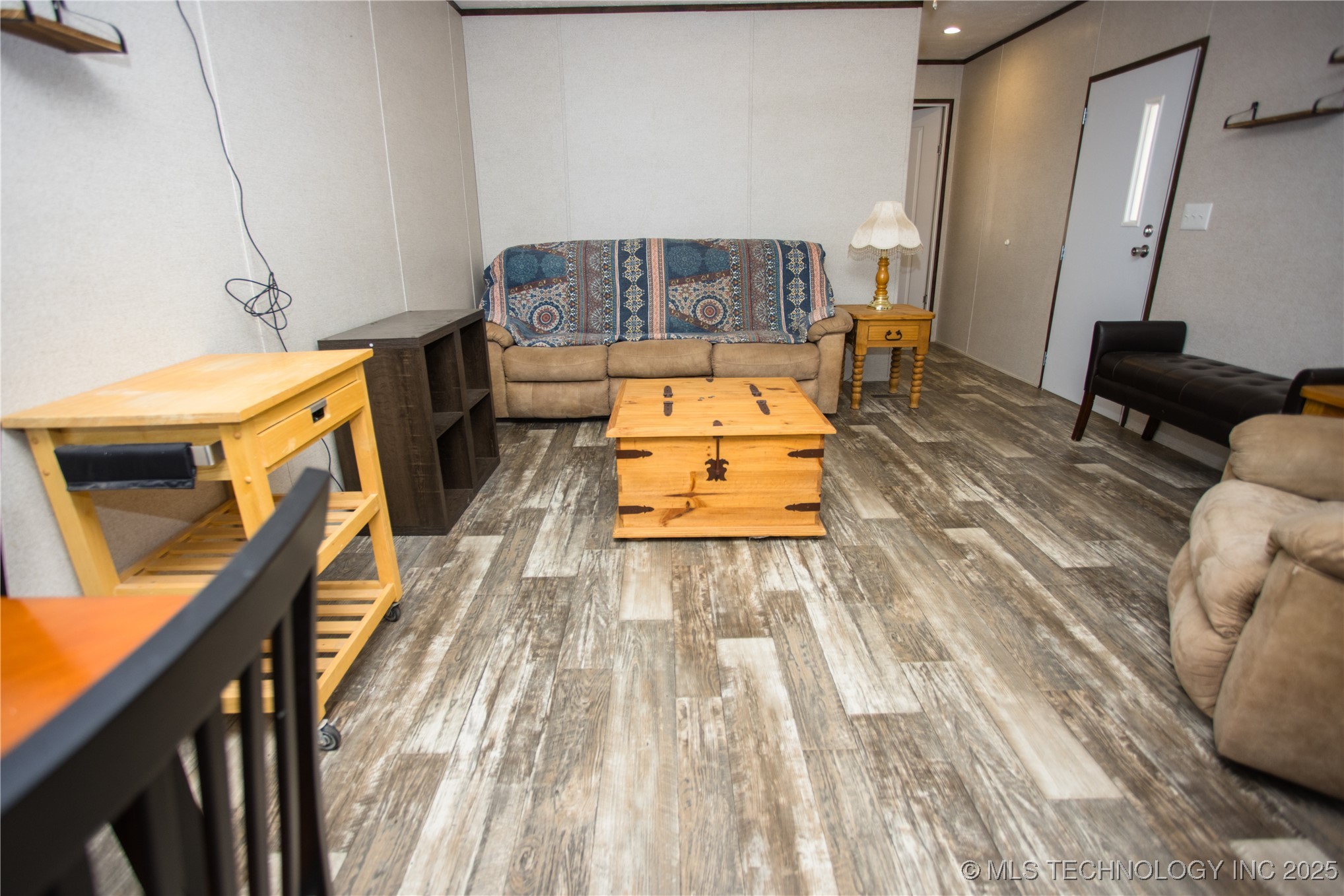 9901 S 4683 Road Property Photo 8