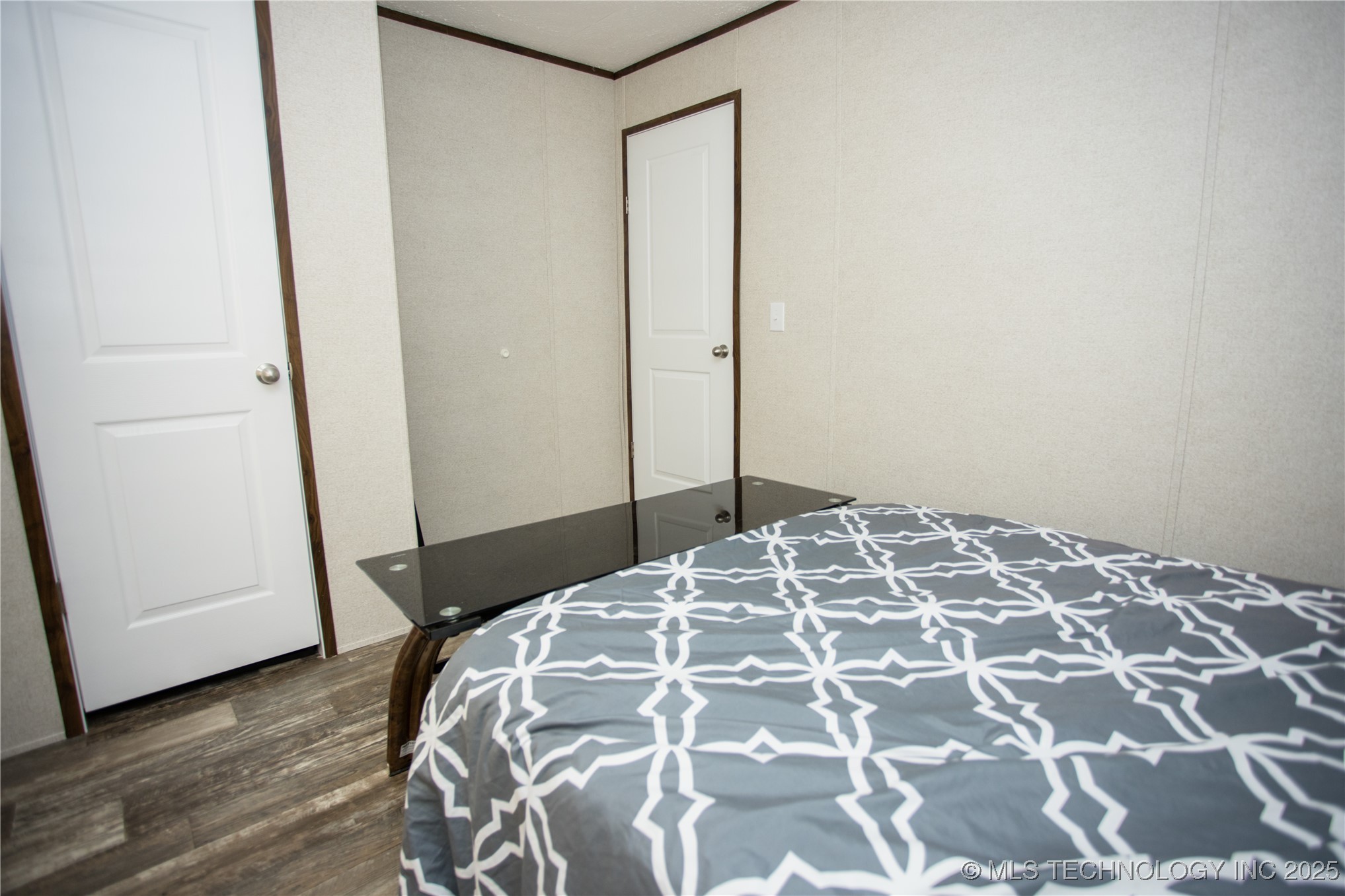 9901 S 4683 Road Property Photo 12