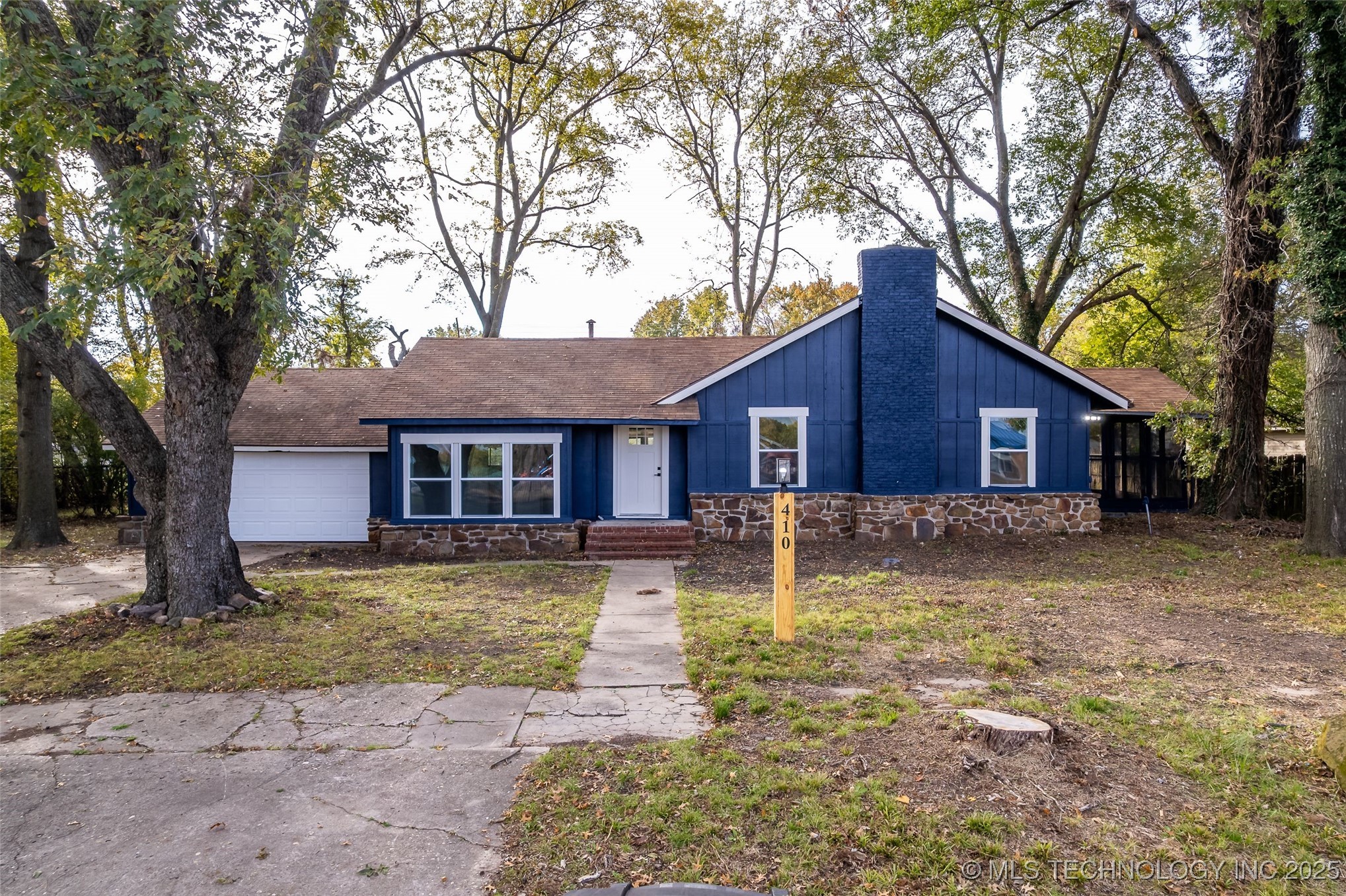 410 W Franklin Street Property Photo 1