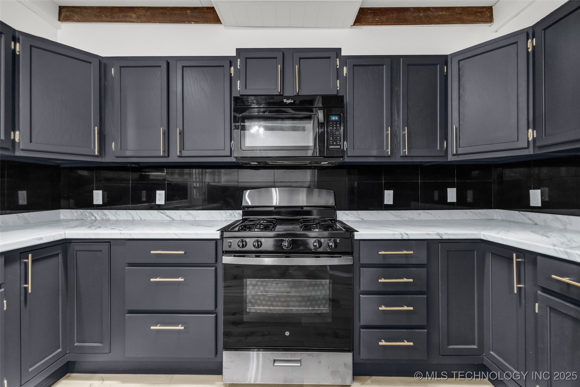 410 W Franklin Street Property Photo 19