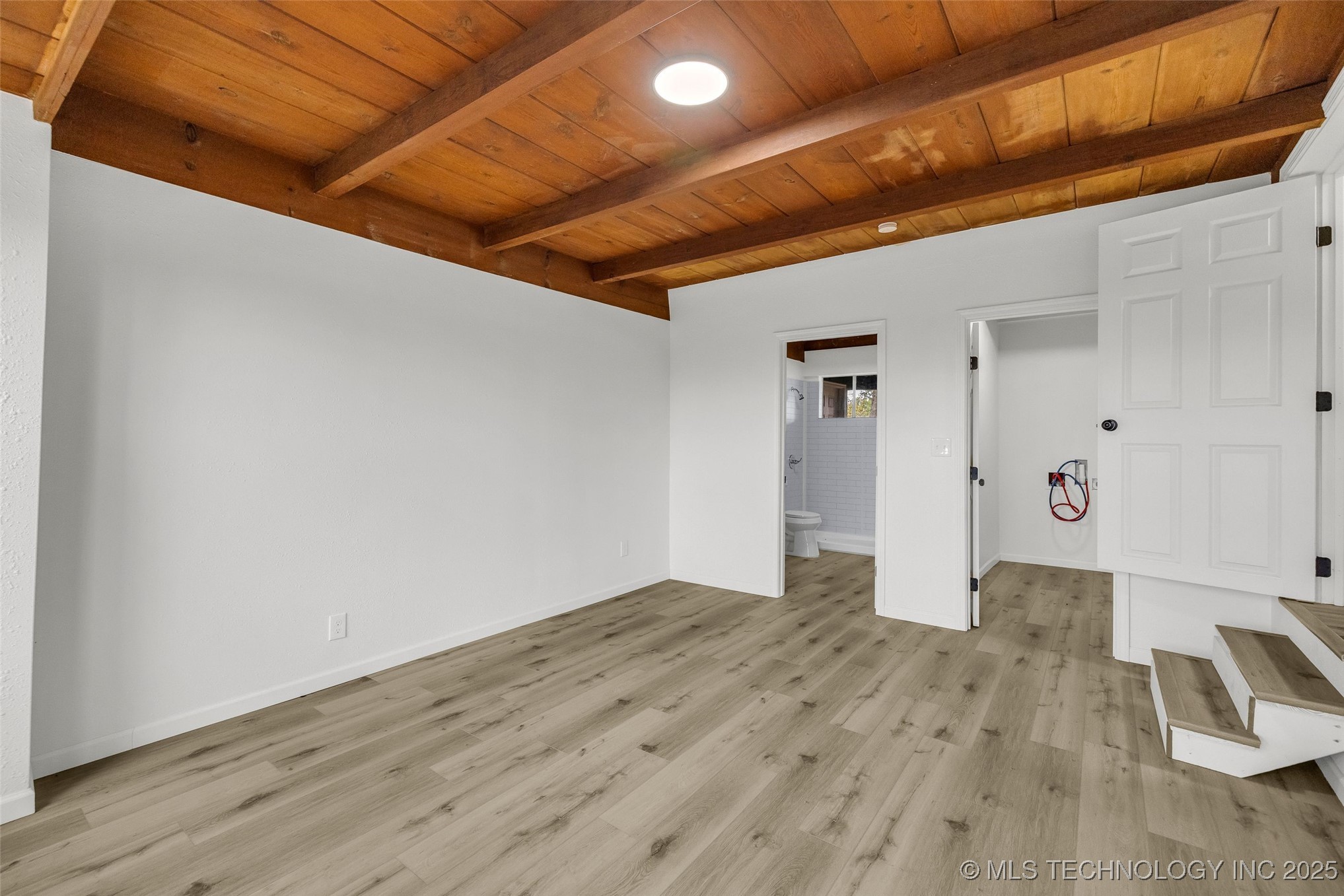 410 W Franklin Street Property Photo 23