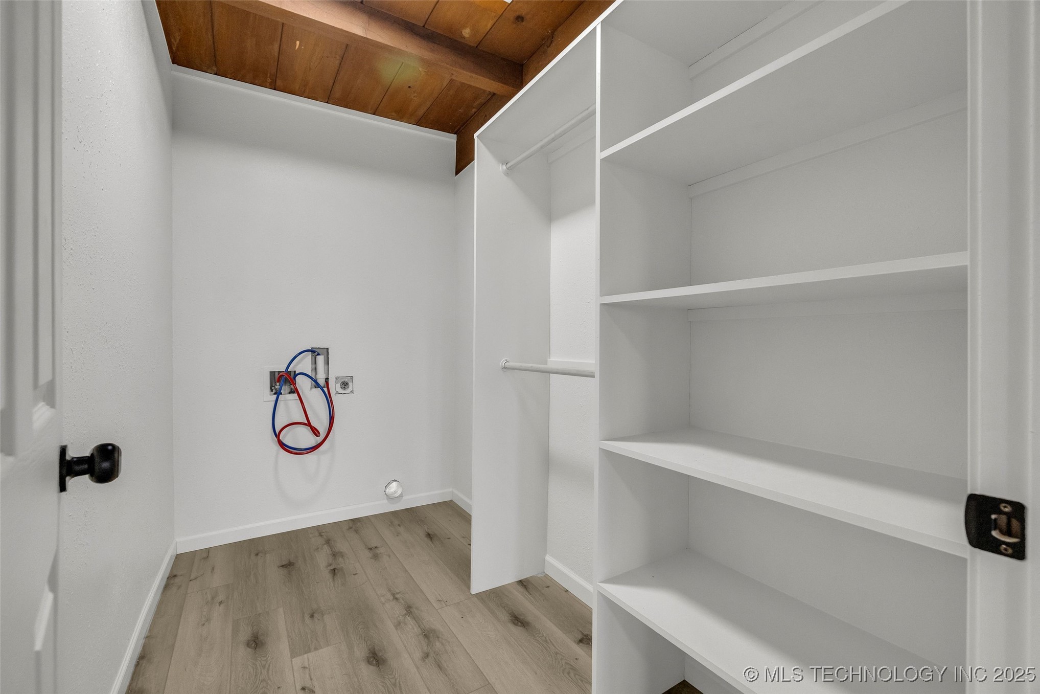 410 W Franklin Street Property Photo 28