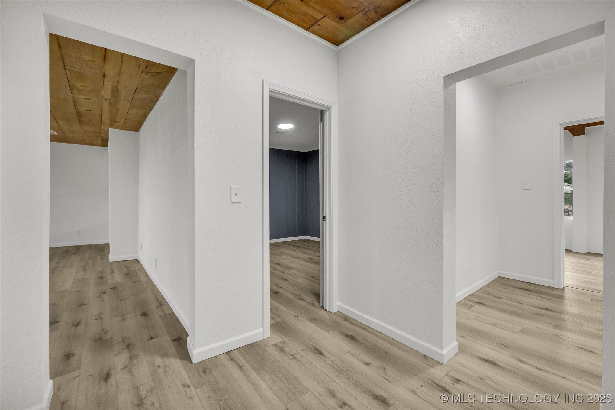 410 W Franklin Street Property Photo 30