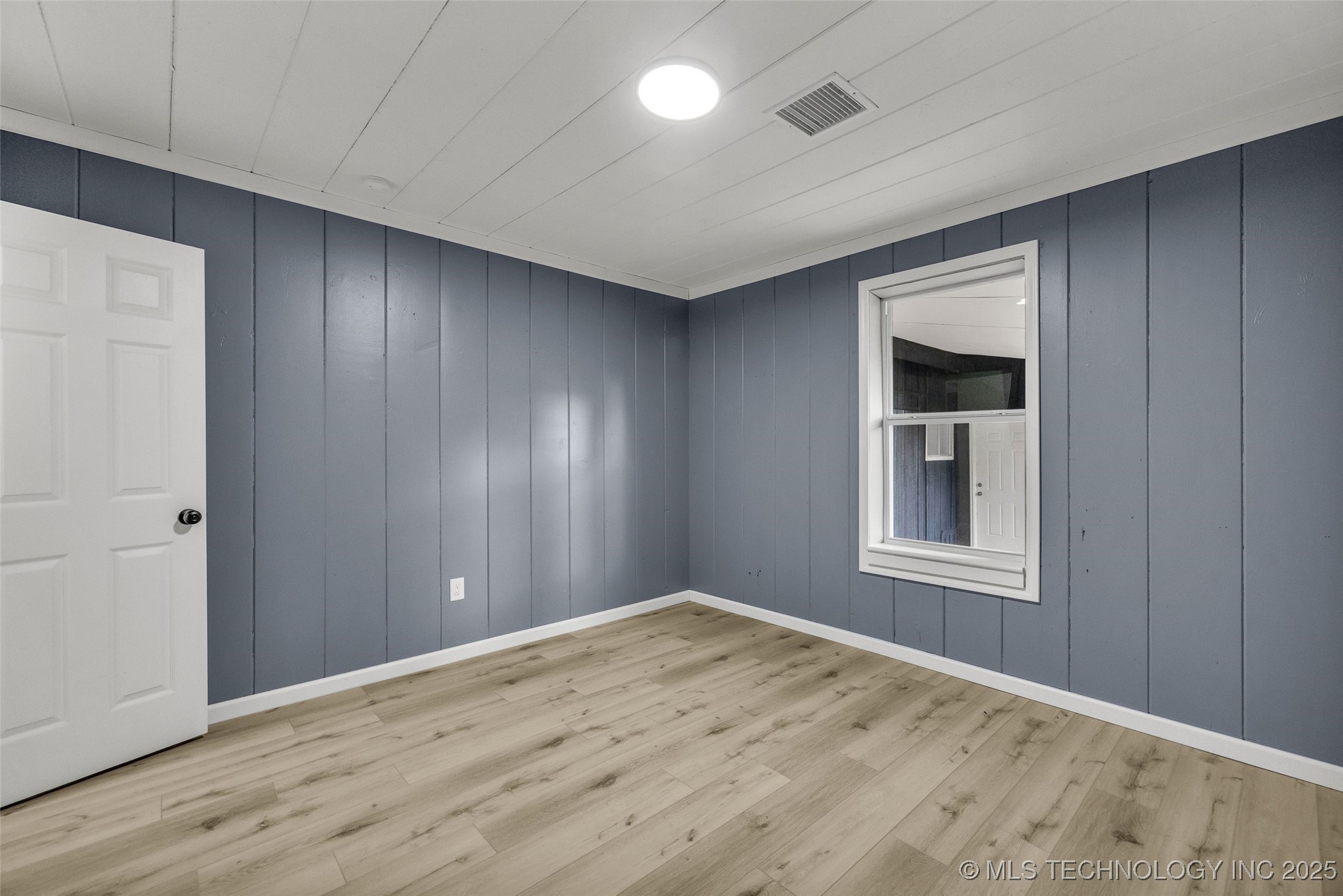 410 W Franklin Street Property Photo 32