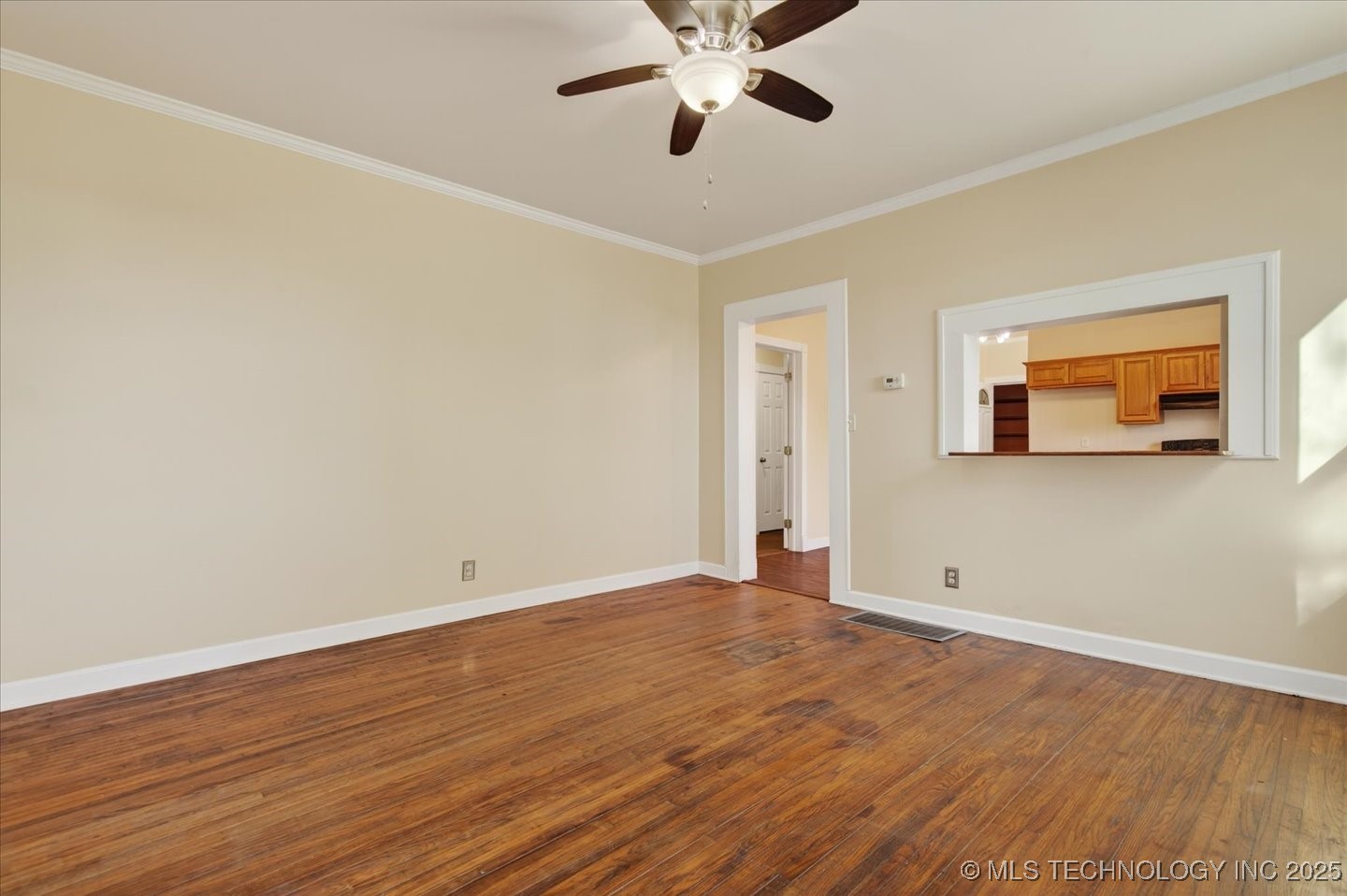 15115 E 136th Street Property Photo 7