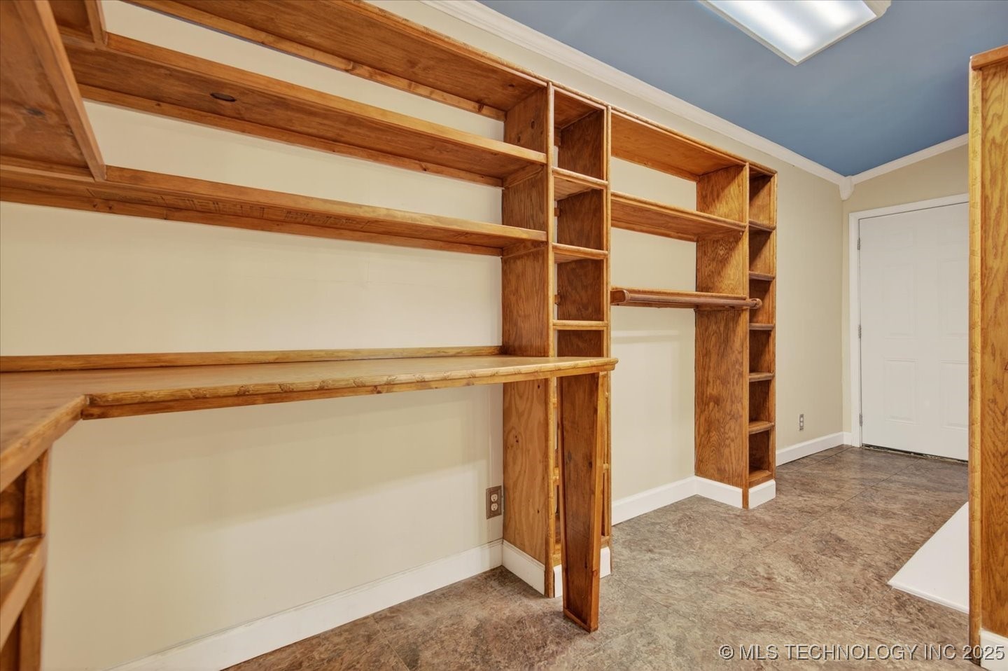 15115 E 136th Street Property Photo 15