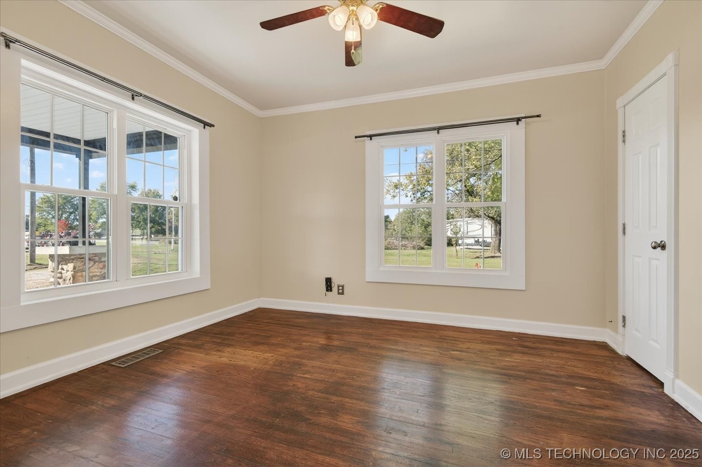 15115 E 136th Street Property Photo 17