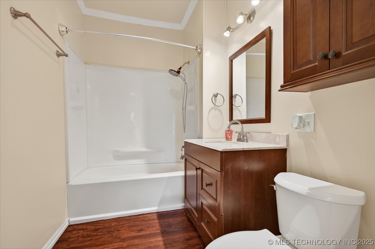 15115 E 136th Street Property Photo 21