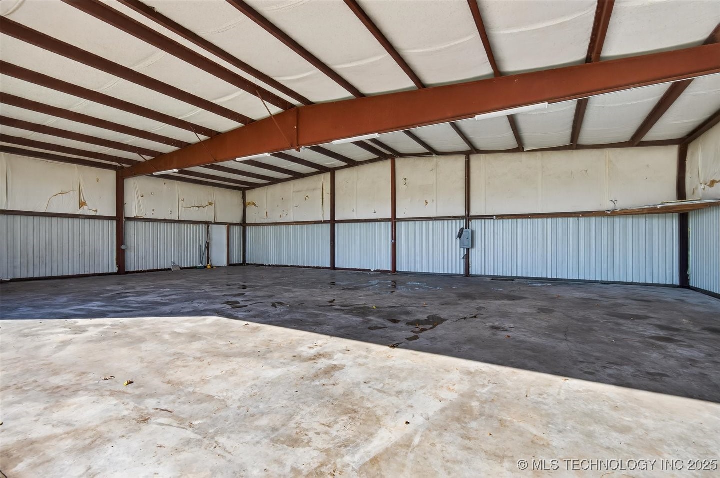 15115 E 136th Street Property Photo 30