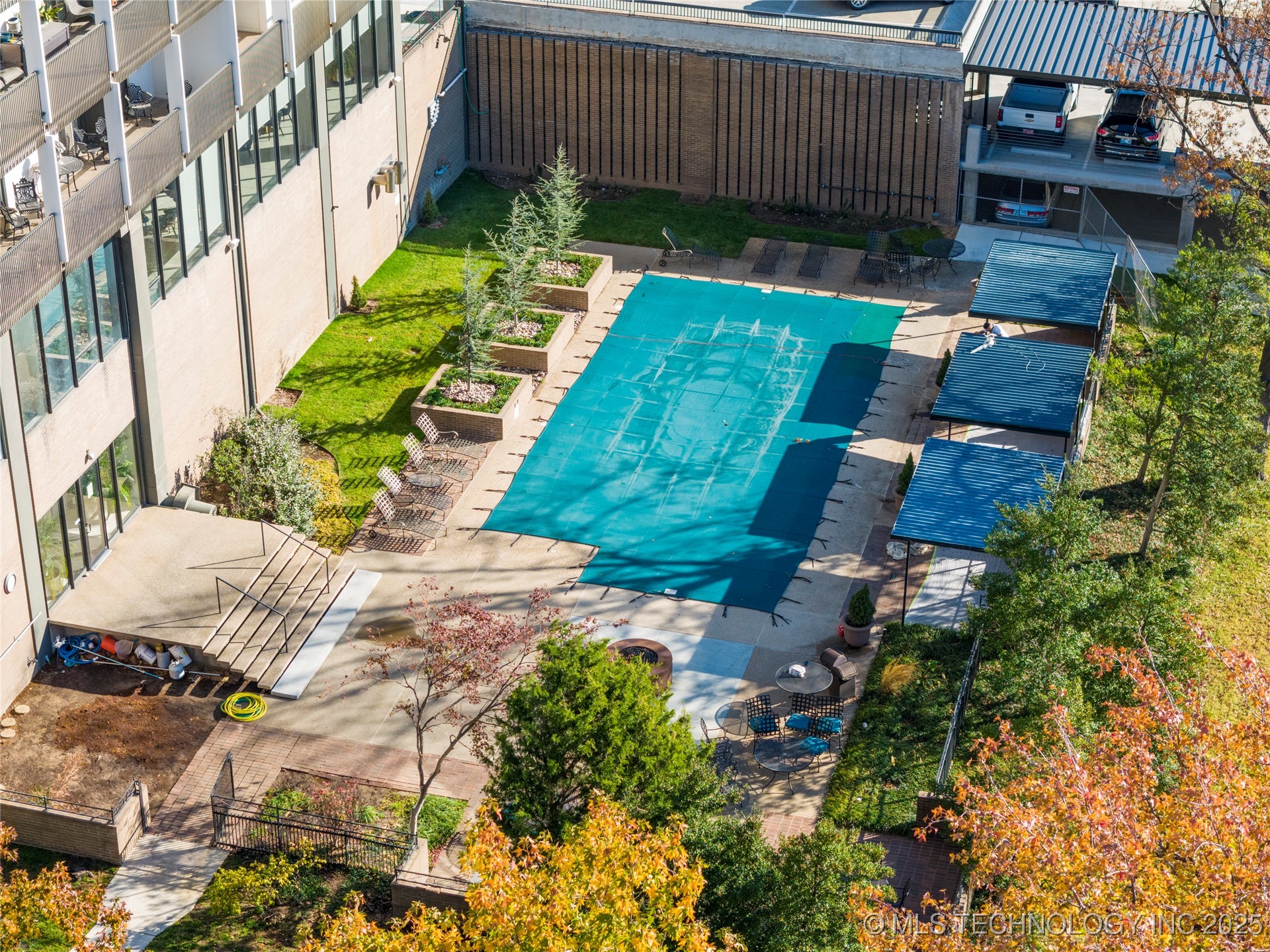 2300 Riverside Drive 8a Property Photo 34