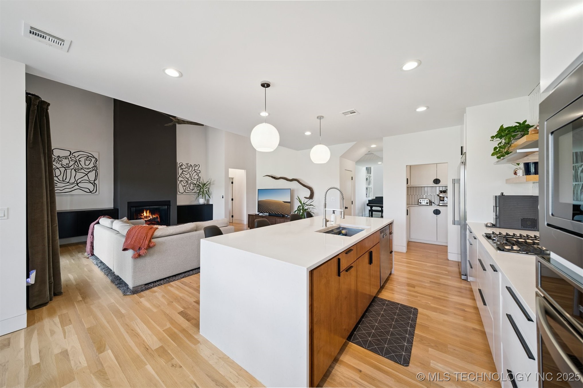 18826 E Chokeberry Street Property Photo 17