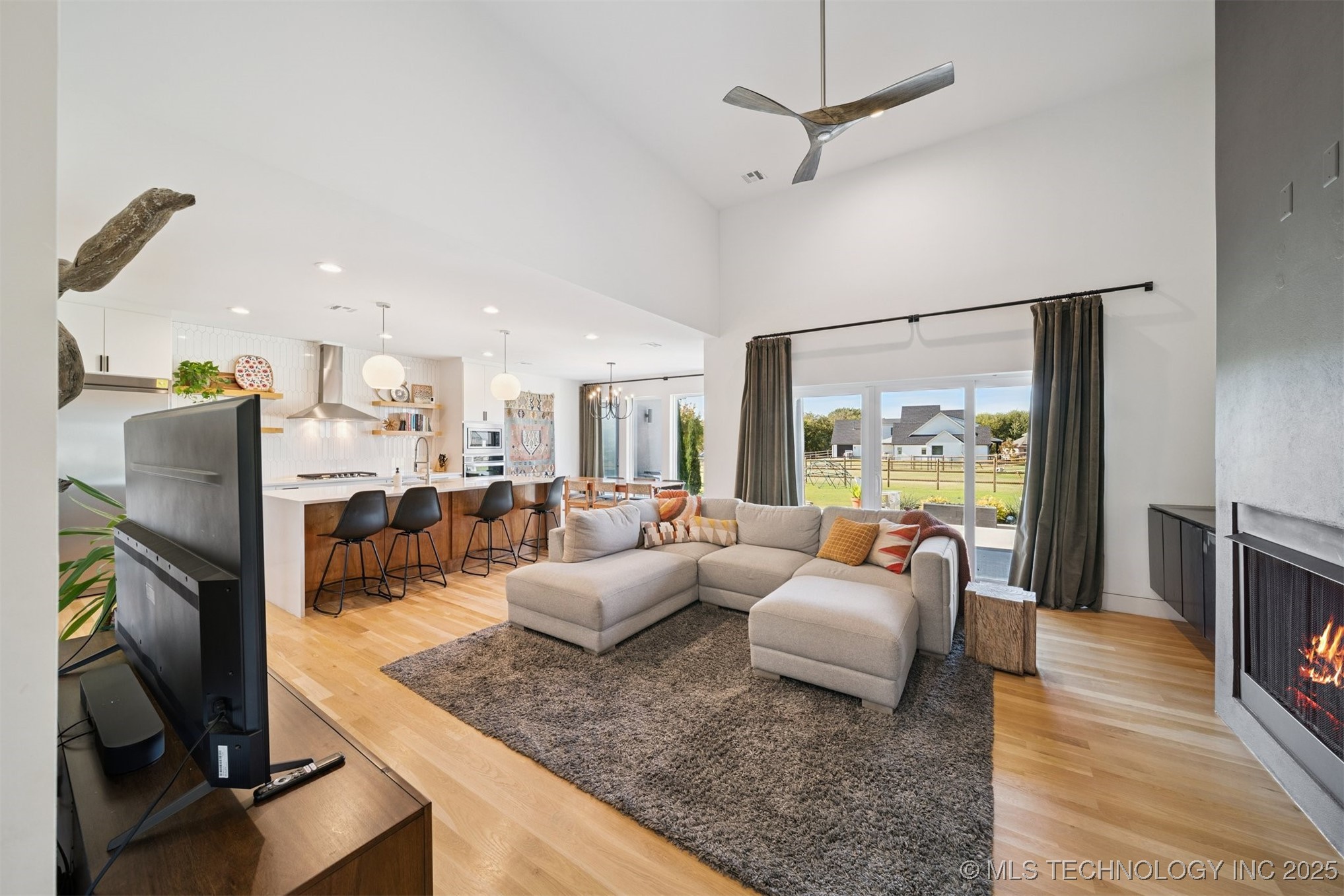 18826 E Chokeberry Street Property Photo 23