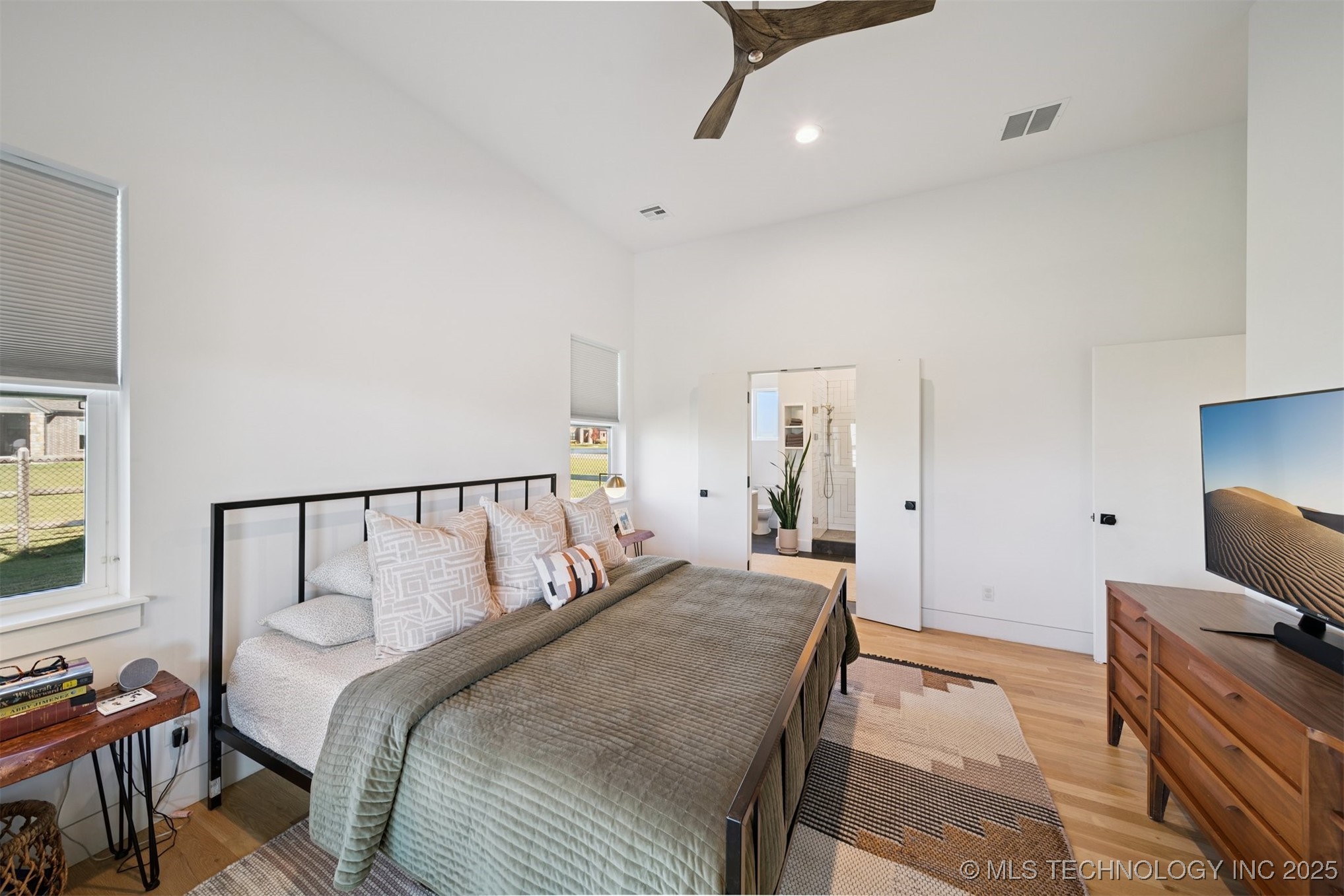 18826 E Chokeberry Street Property Photo 26