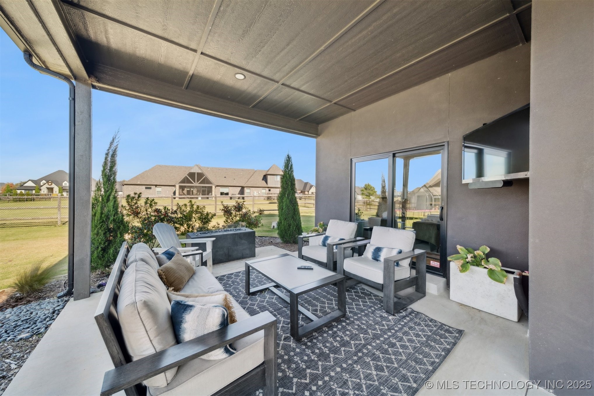 18826 E Chokeberry Street Property Photo 45