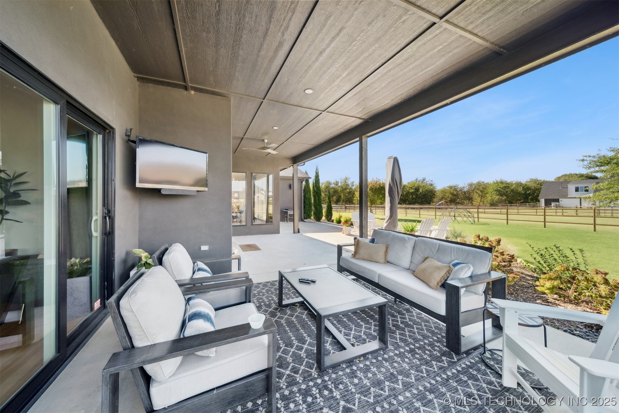 18826 E Chokeberry Street Property Photo 46