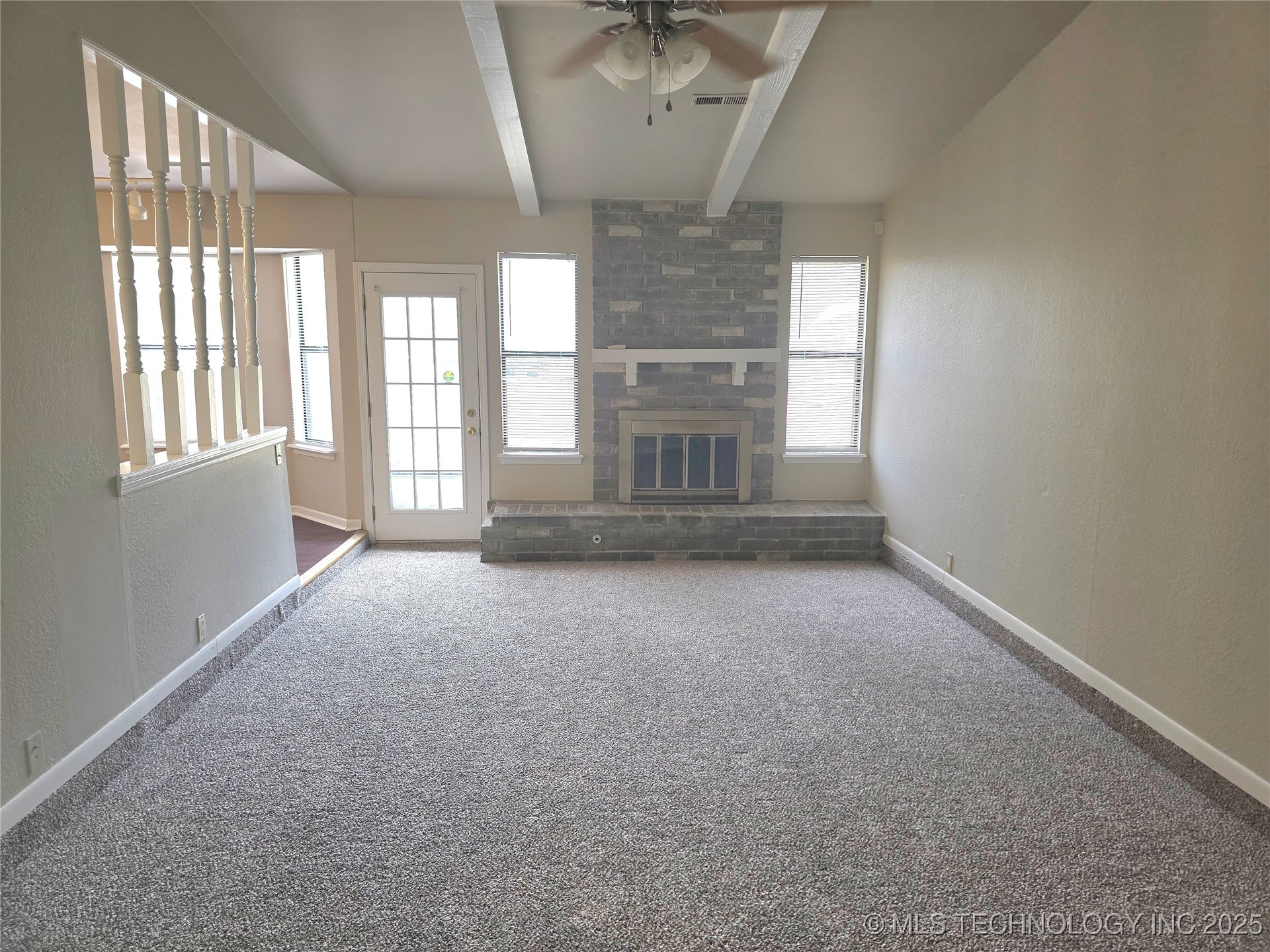 661 E 135th Street Property Photo 3