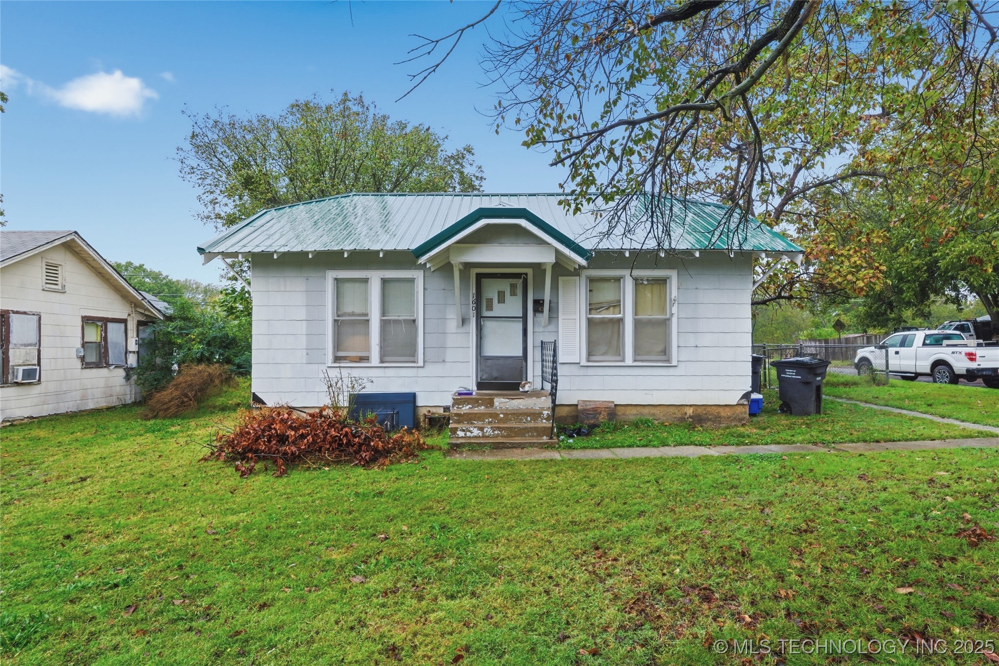 4105 Starboard Court Property Photo 6