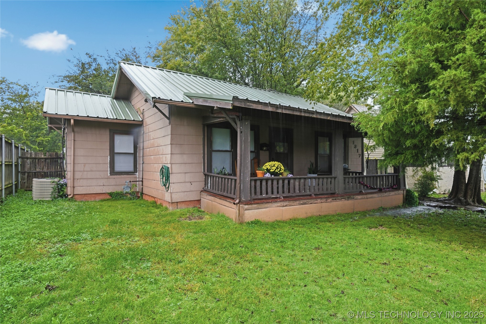 4105 Starboard Court Property Photo 7