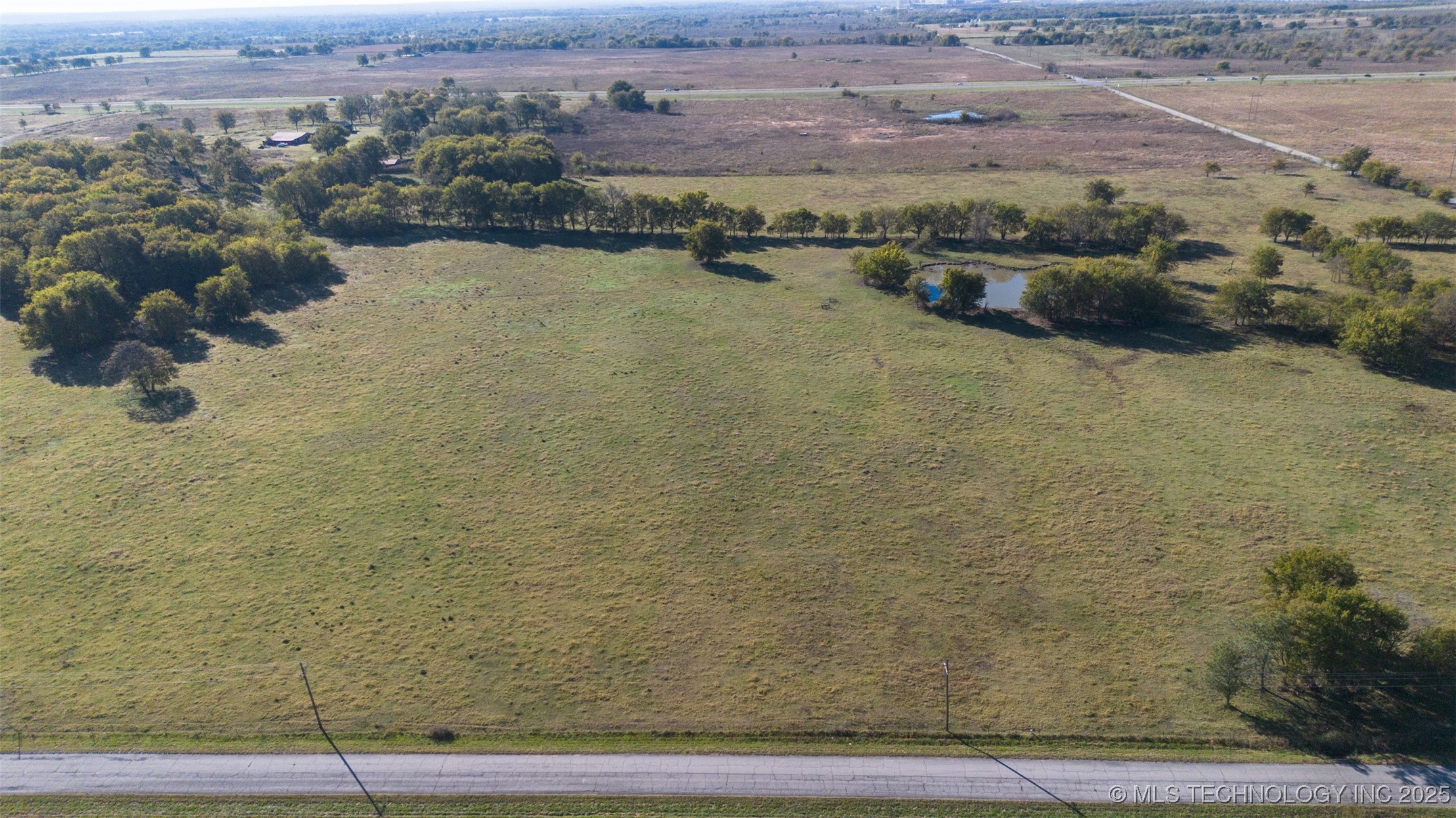 E Hwy 20 Property Photo 11