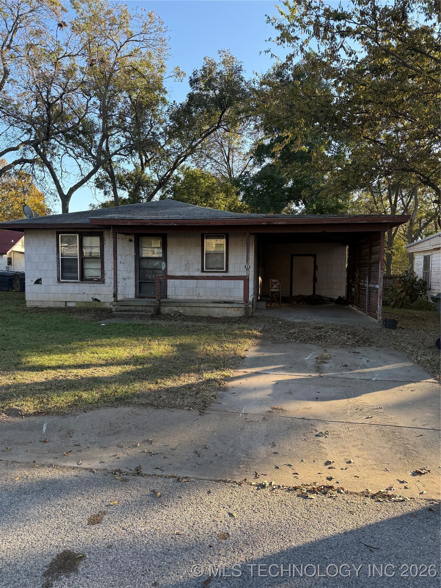 616 8th Se Property Photo 1