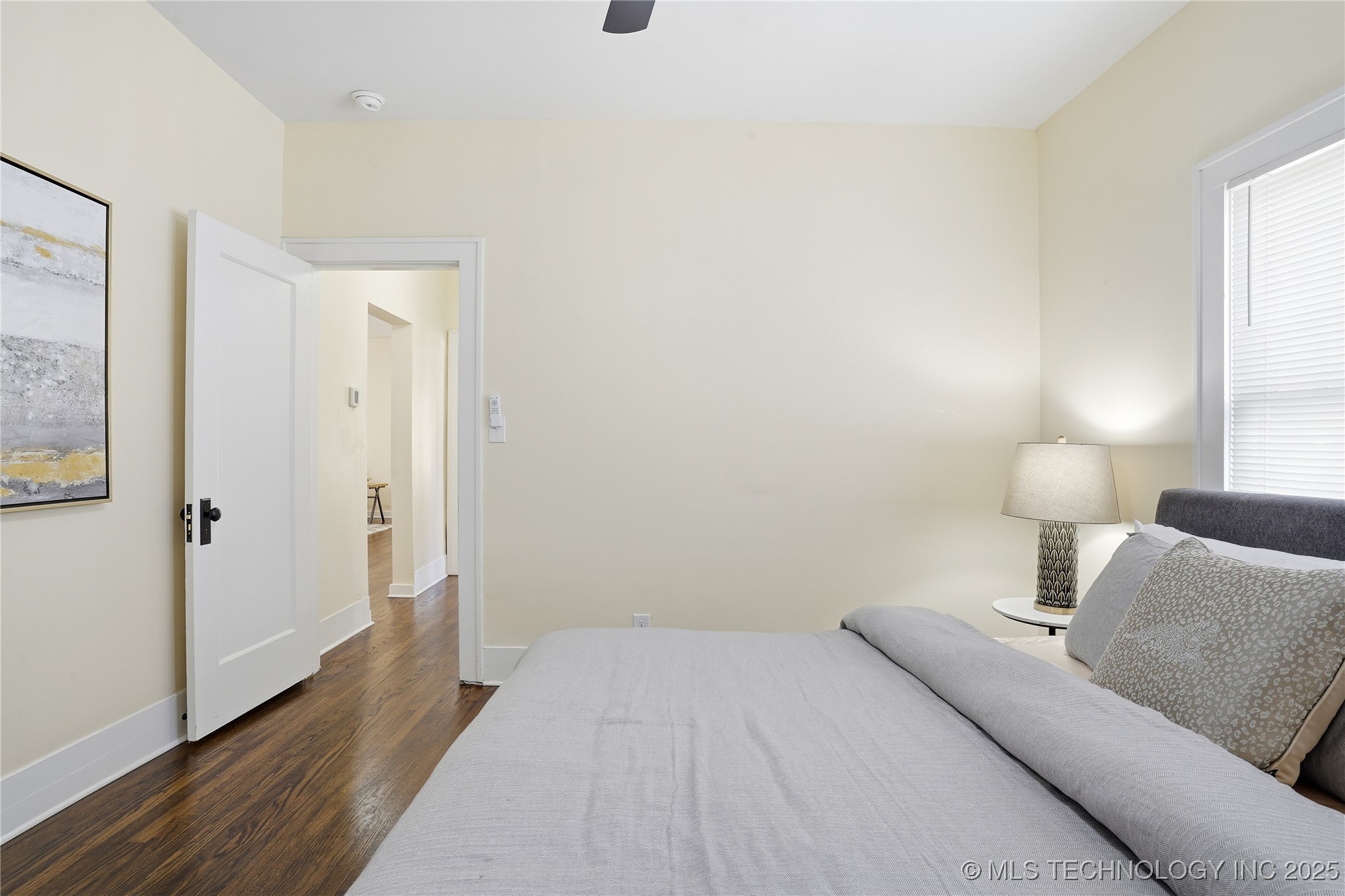 2036 E 13th Street Property Photo 33