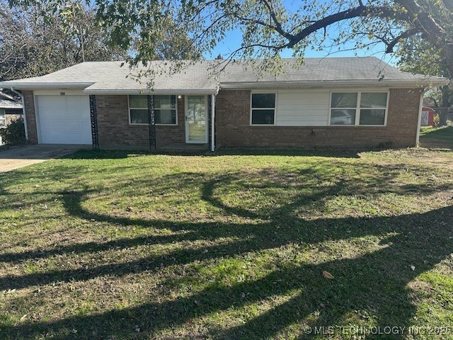 211 Trevyn Property Photo 1