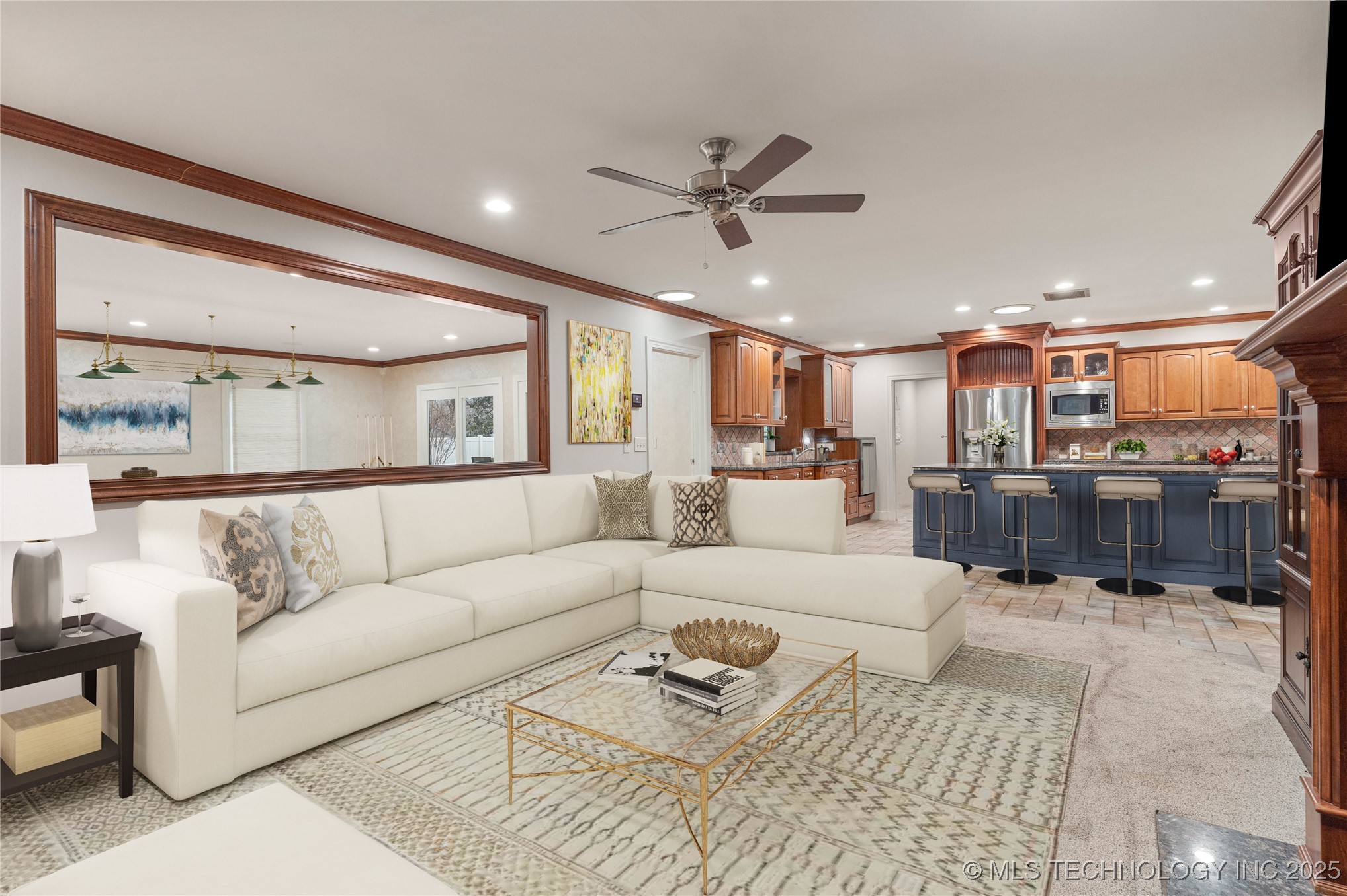 3855 S Utica Avenue Property Photo 11