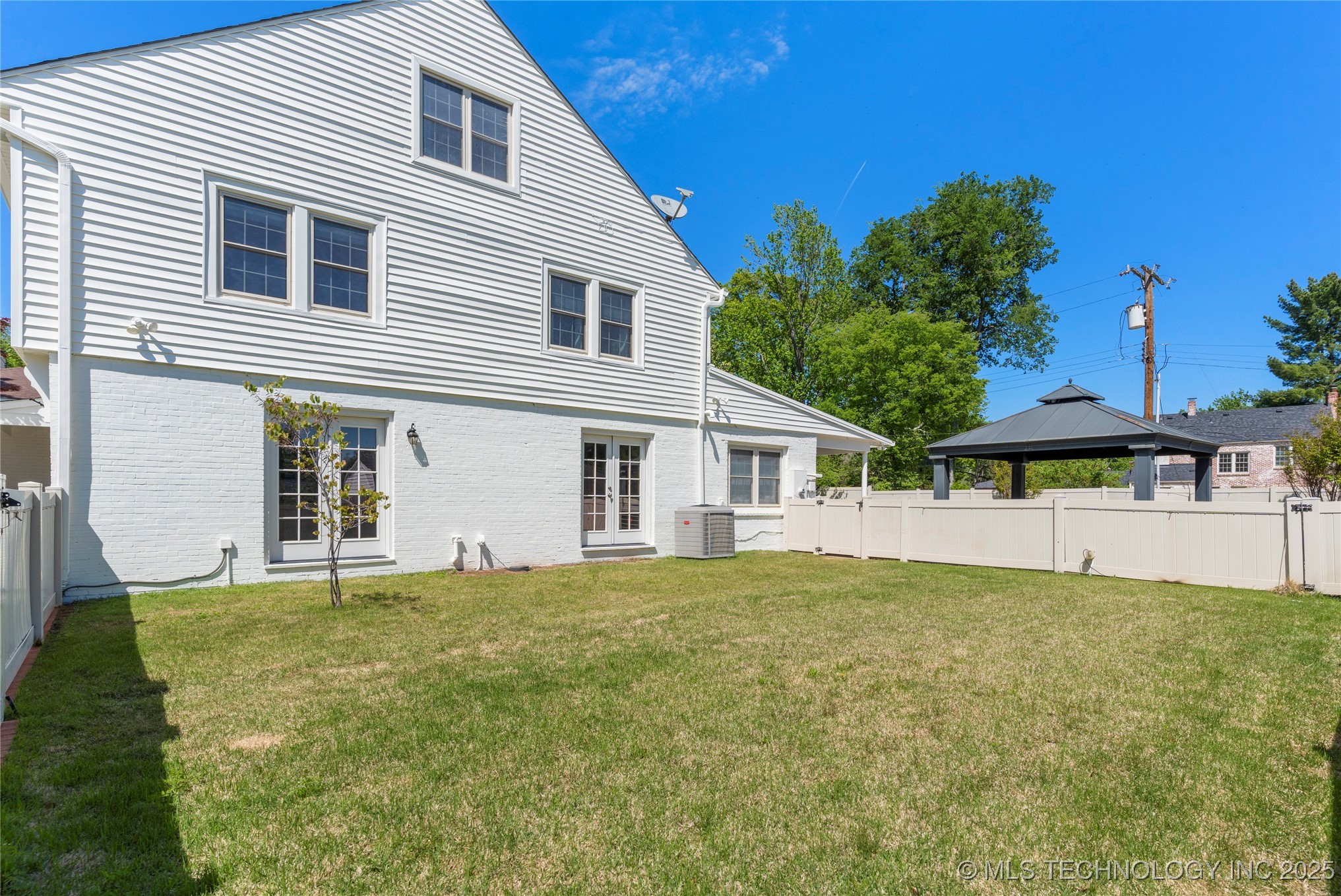 3855 S Utica Avenue Property Photo 41