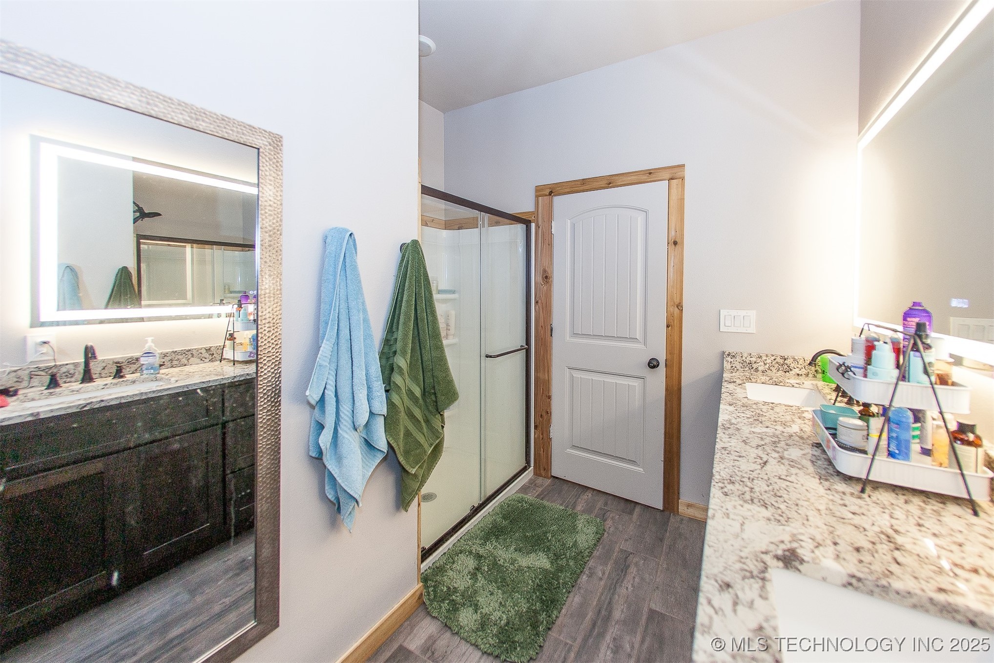 43681 W 71st Street S Property Photo 18