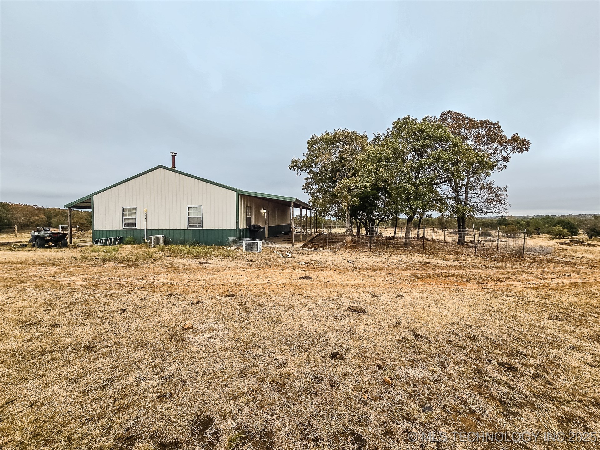 43681 W 71st Street S Property Photo 25