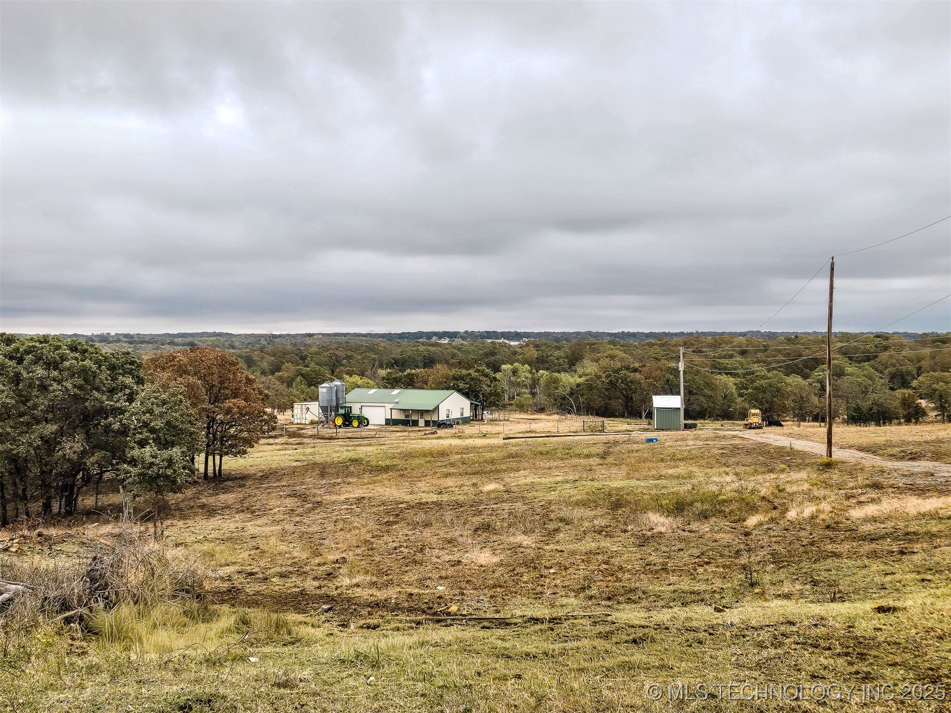 43681 W 71st Street S Property Photo 30