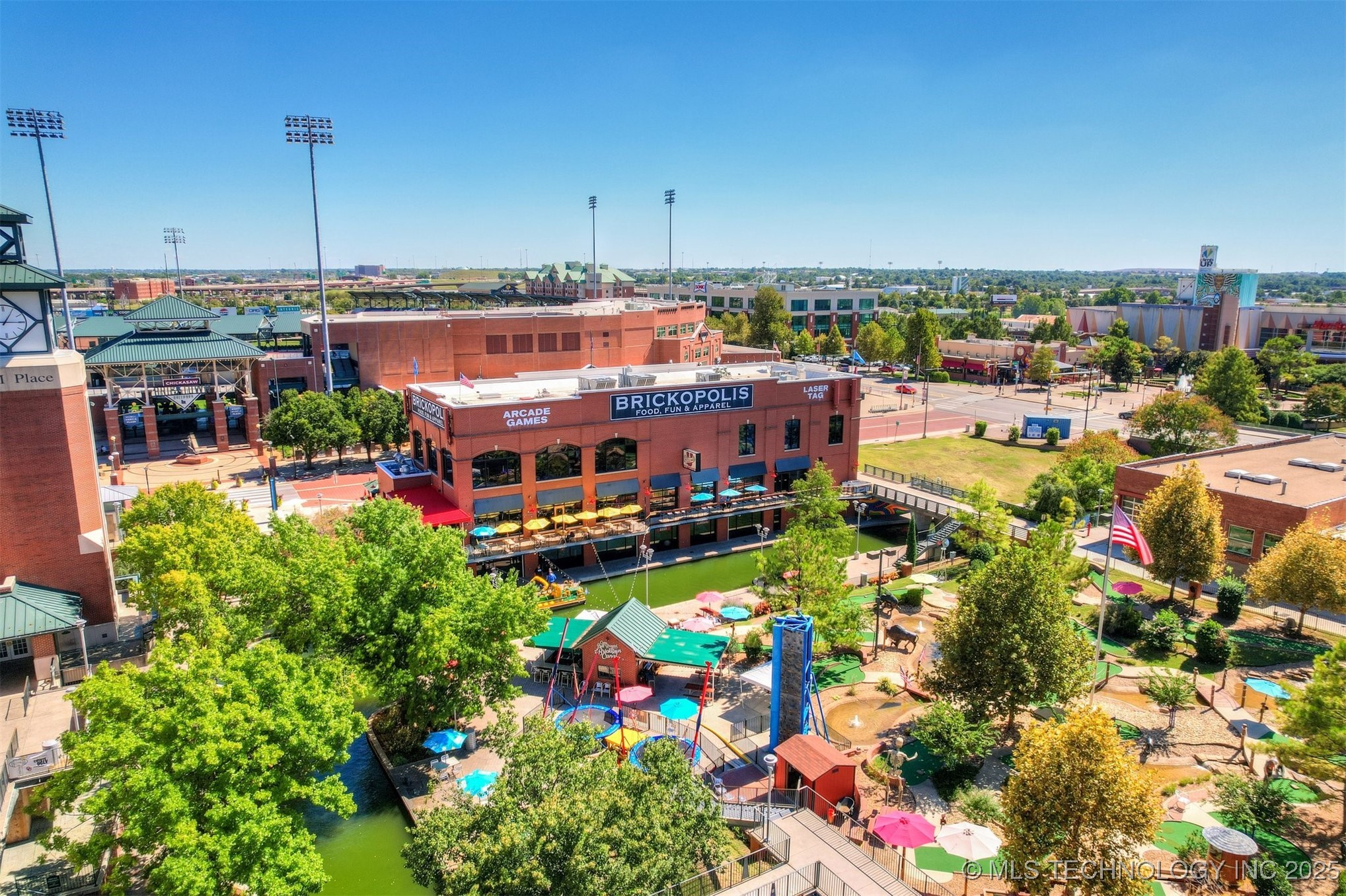 200 S Oklahoma 302 Property Photo 14