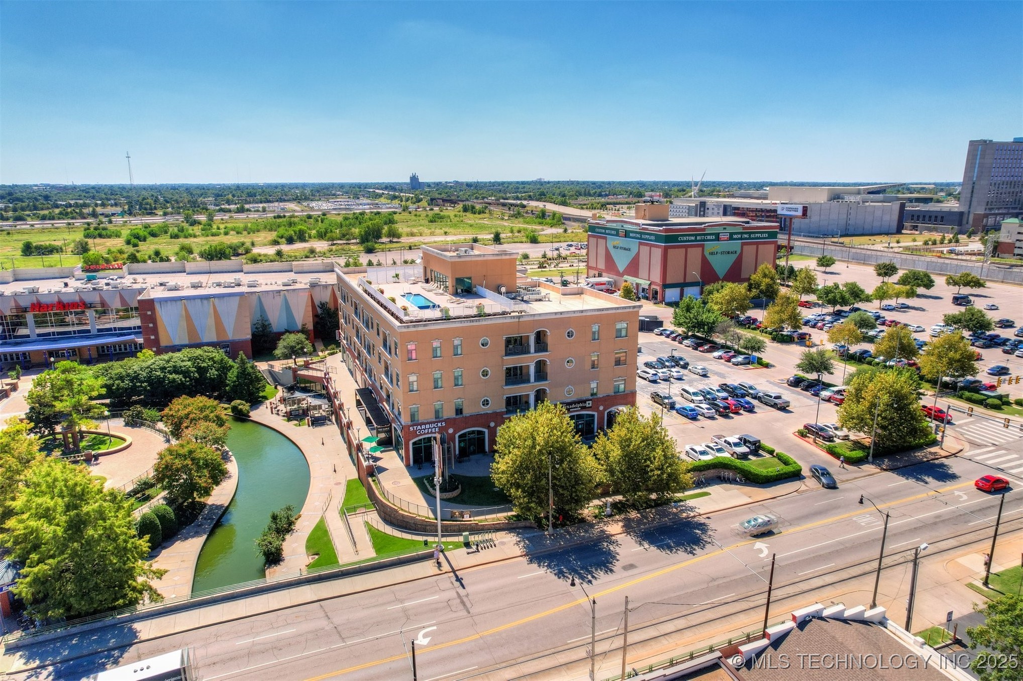 200 S Oklahoma 302 Property Photo 15