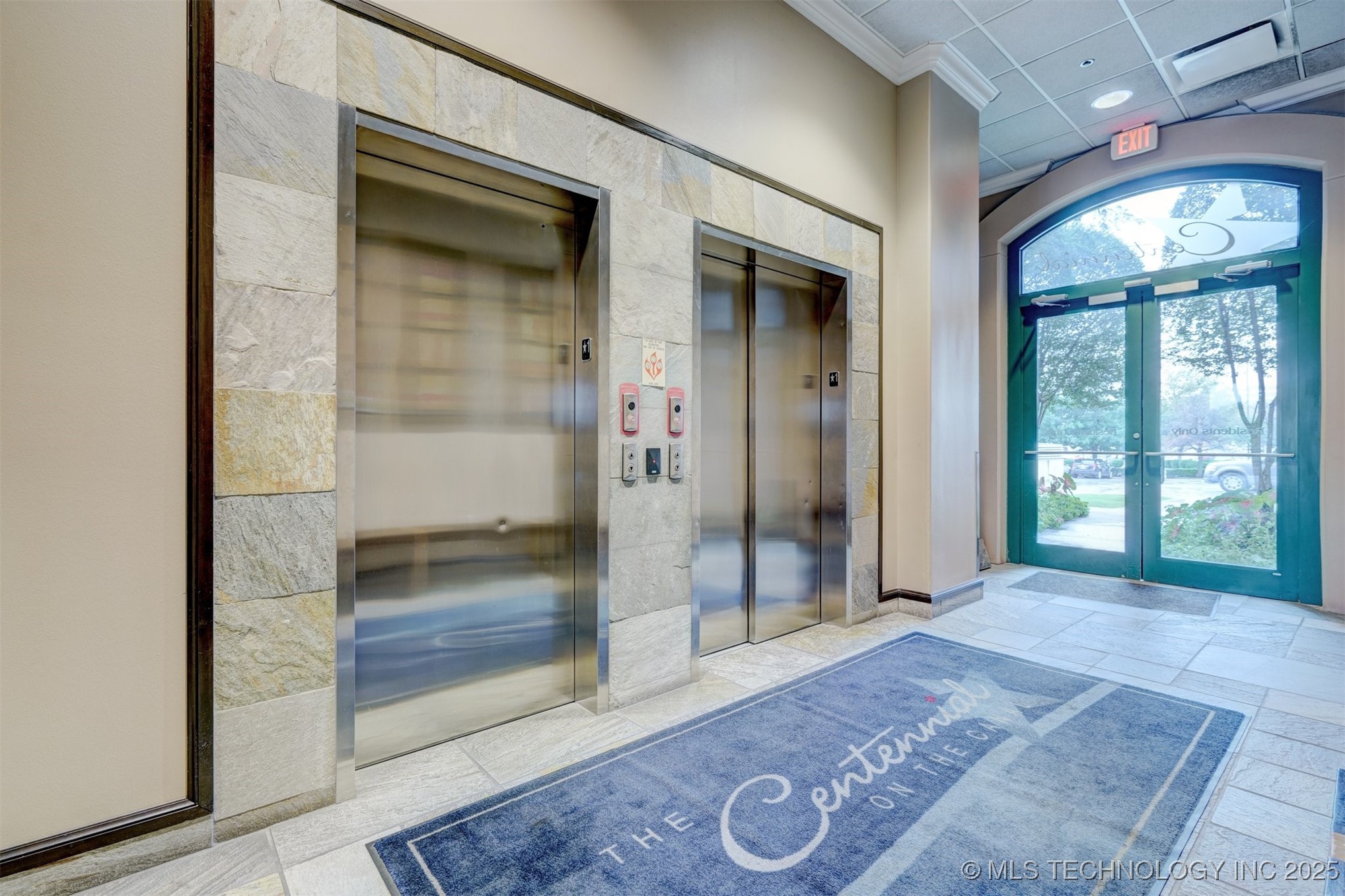 200 S Oklahoma 302 Property Photo 18