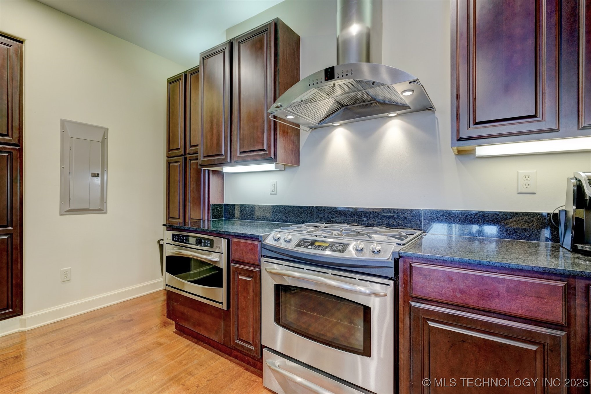 200 S Oklahoma 302 Property Photo 31