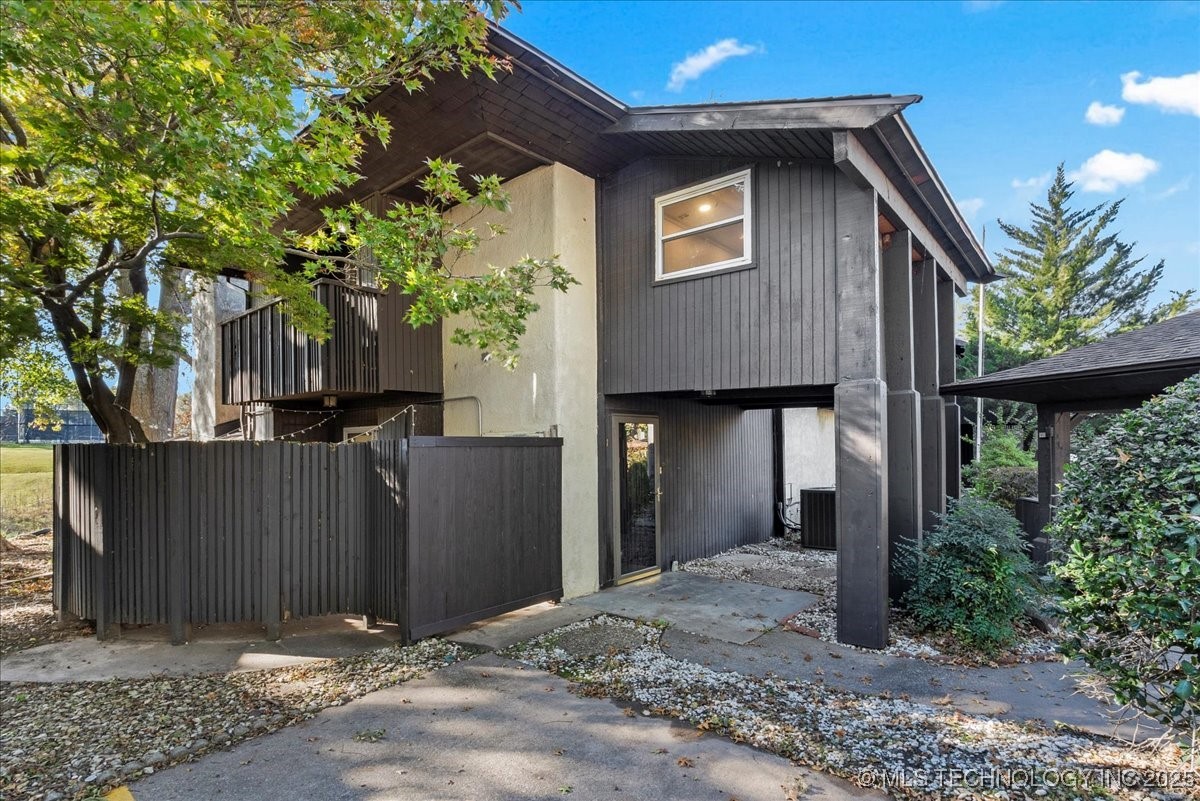 15915 E 131st Street S 81 Property Photo 1