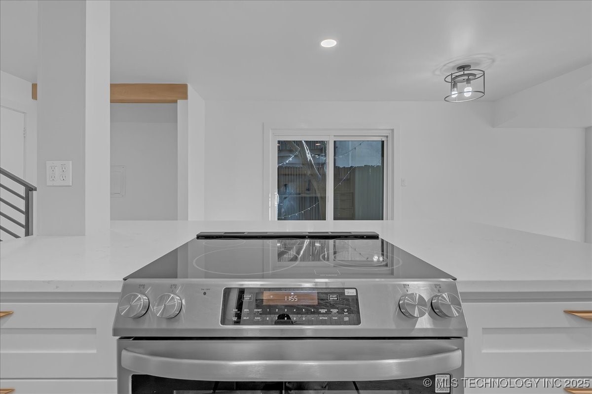 15915 E 131st Street S 81 Property Photo 17