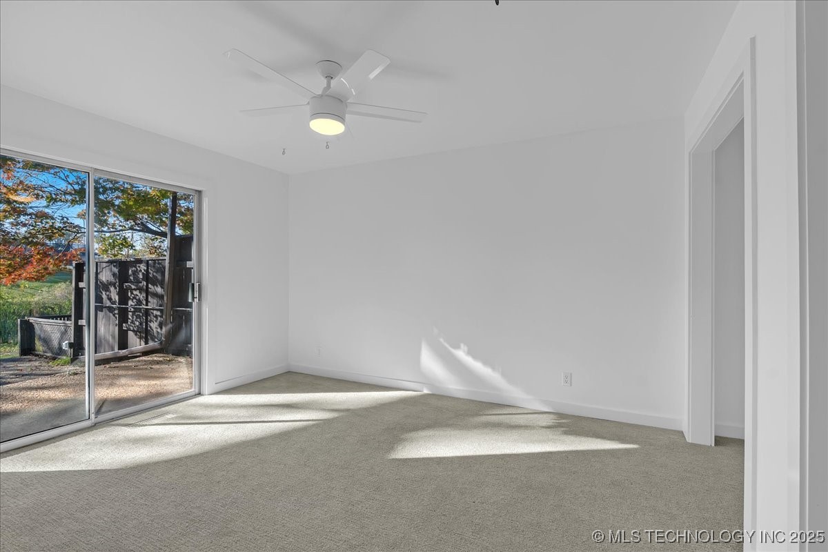 15915 E 131st Street S 81 Property Photo 25