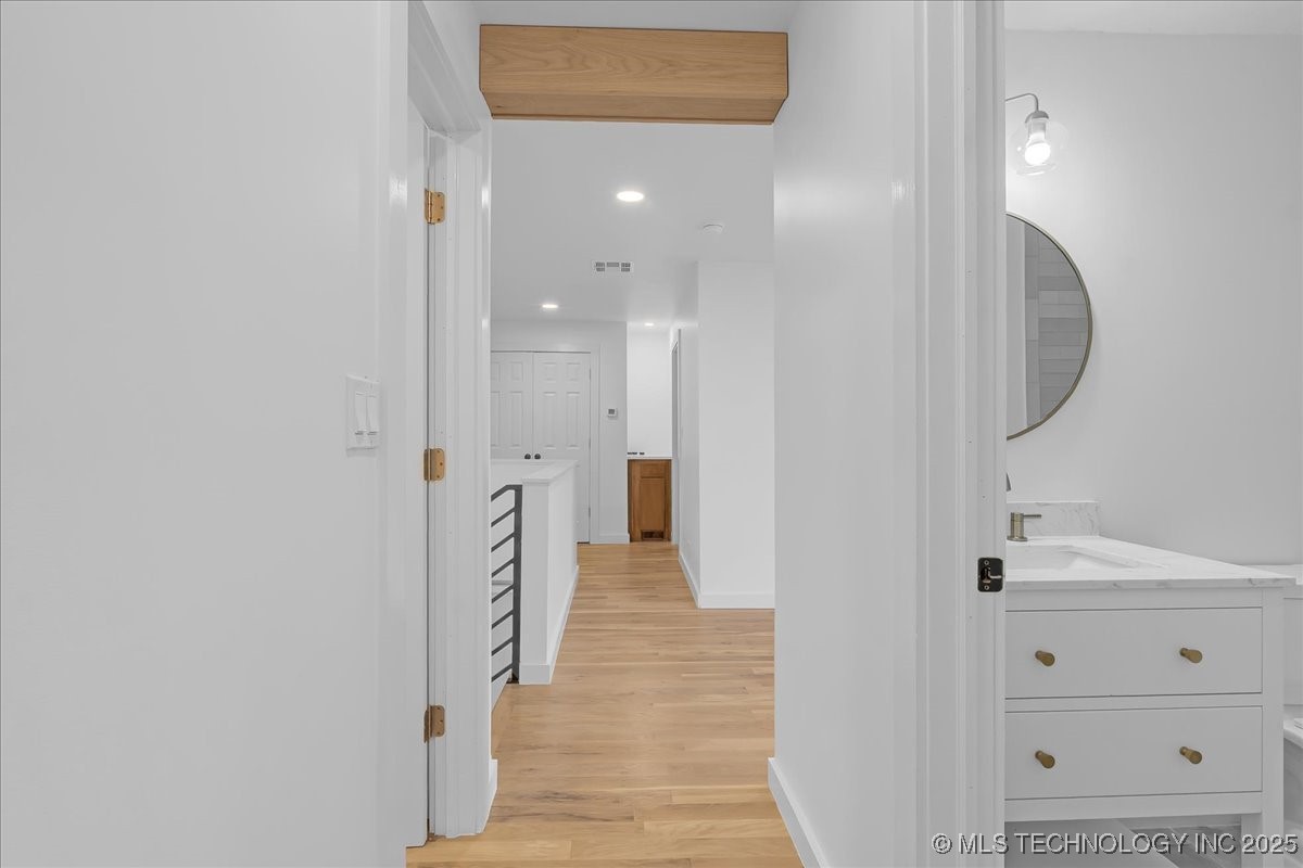 15915 E 131st Street S 81 Property Photo 29