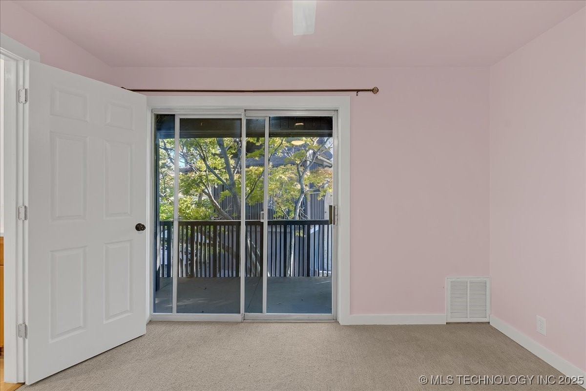 15915 E 131st Street S 81 Property Photo 35