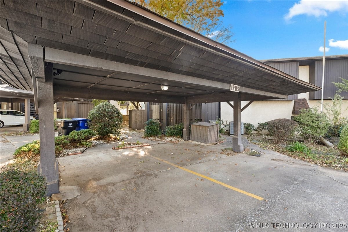 15915 E 131st Street S 81 Property Photo 42