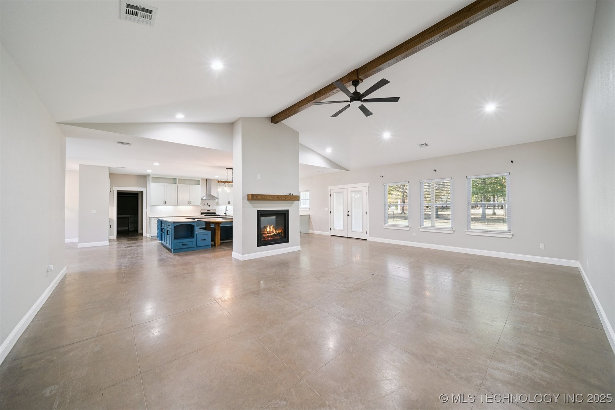 981 Elm Circle Property Photo 23