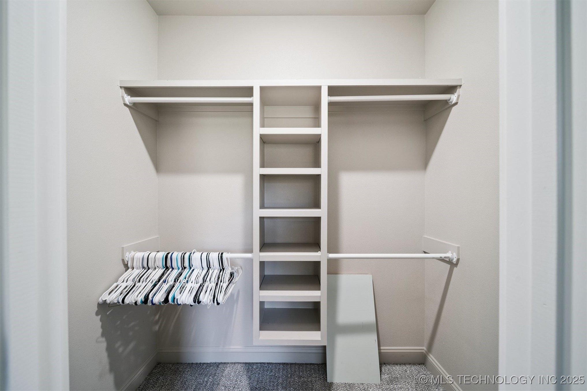 981 Elm Circle Property Photo 25