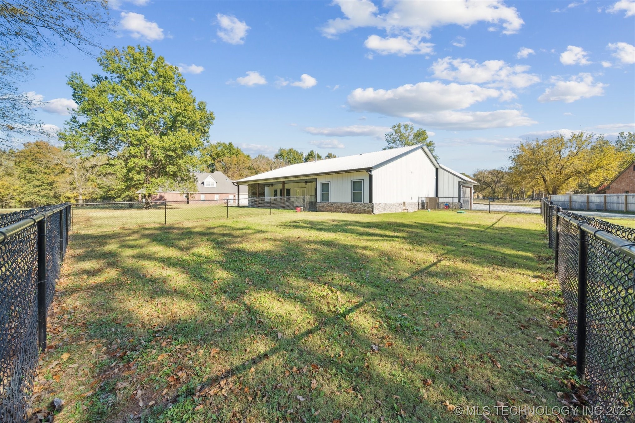 981 Elm Circle Property Photo 38