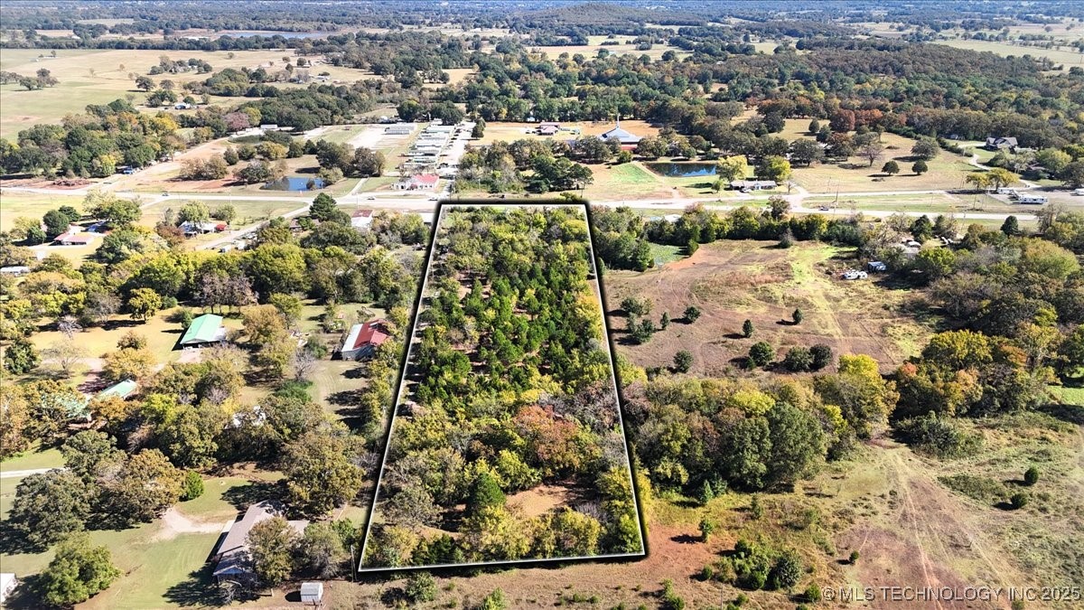 3009 N Wheeler Avenue Property Photo 7