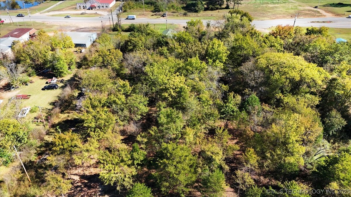 3009 N Wheeler Avenue Property Photo 15